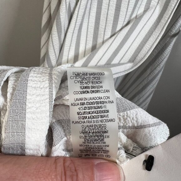 Calvin Klein Wrap Maxi Dress Size 8 Gray Stripes Vacation Travel Work Church - Picture 13 of 13